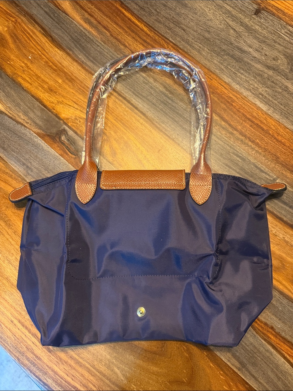 Source Unknown: Elegant Blue Women's Handbag - Picture 3 of 5